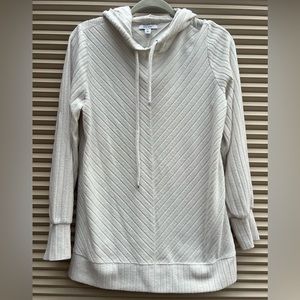 Nine West Woman’s Medium Hooded Sweater/Sweatshirt EUC COLOR: Cream